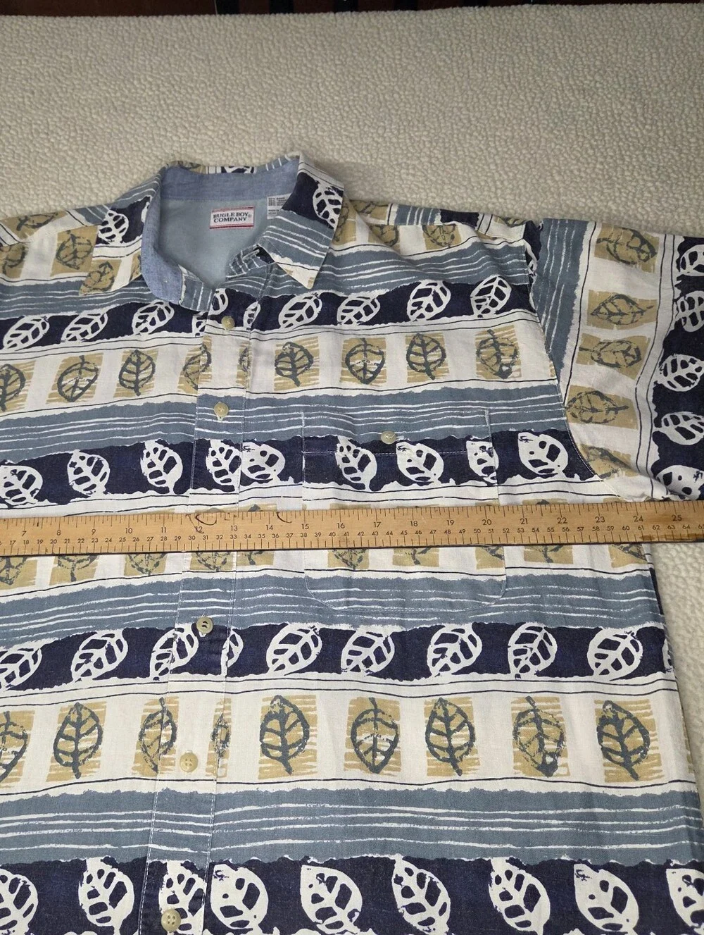 Vintage Y2K Men’s Printed Short-Sleeve Button-Up Shirt By Bugle Size Large